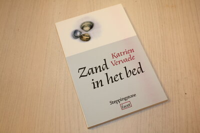 9789050161886 . Zand in het bed