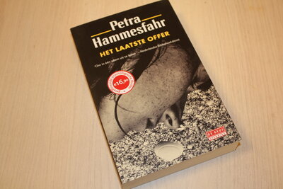 9789044507416 . Het laatste offer