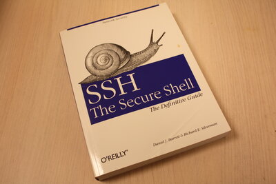 9780596000110 . Titel:  SSH the Secure Shell The Definitive Guide