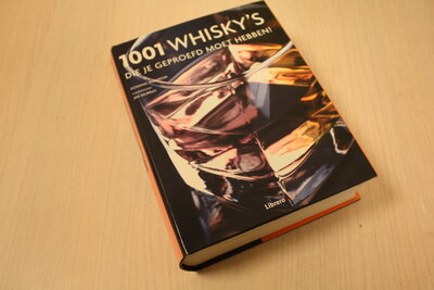 9789089982353 . 1001 whisky's die je geproefd moet hebb