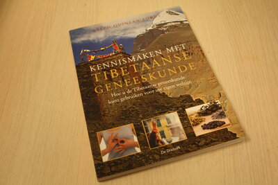 9789060307106 . Titel:  Kennismaken met Tibetaanse geneeskunde