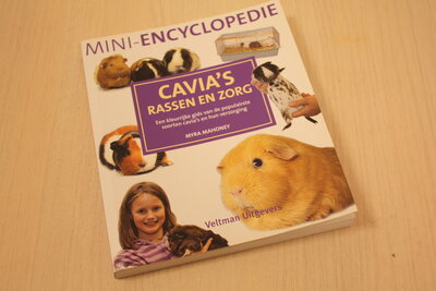 9789048304318 . Titel:  Cavia's rassen en zorg / een kleurrijke gids van de populairste soorten cavia's en hun verzorging