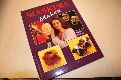 MacKay, G. - Maskers maken / druk 1