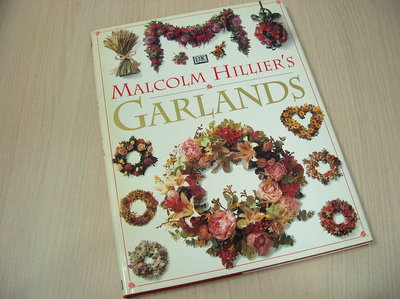  Hillier, Malcolm - Garlands