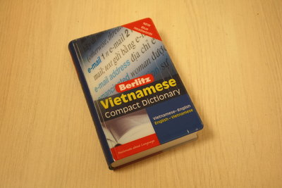 9789812469526 - Berlitz Vietnamese Compact Dictionary Vietnames-English / English-Vietnamese