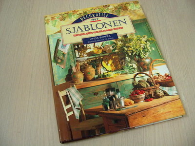 Barker, Linda - Decoratief met sjablonen. - eenvoudige ideeën voor een origineel interieur.