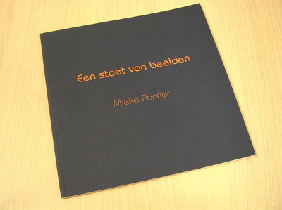 Pontier, M. - Mieke Pontier - Een stoet van beelden